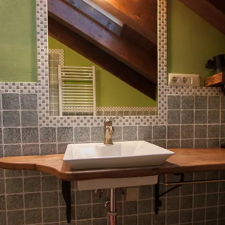 Country house El Conventu Del Asturcon