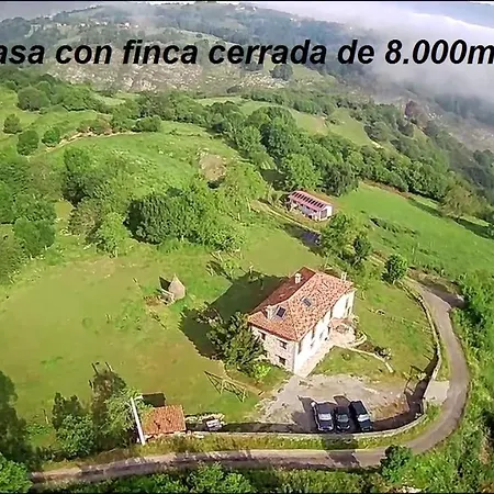 El Conventu Del Asturcon Lago (Asturias)